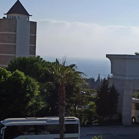 Hotel Alya Side
